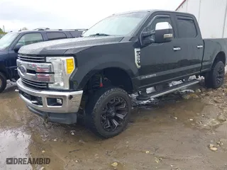 2017 Ford Super Duty F-250 SRW Lariat with VIN 1FT7W2BT0HEB74388, listed as a IAAI auction lot 41928652 with 324,376 mi miles. Bid and sale history available at carsss.com. Image 16.