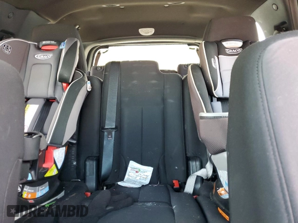 2015 Ford Expedition XLT z VIN 1FMJU1JT3FEF23785, wystawiony jako Copart lot #55993495 z przebiegiem Nie podano mil oraz Szkoda całkowita • Salvage title. Historia ofert i sprzedaży dostępna na DreamBid. Obrazek 10.