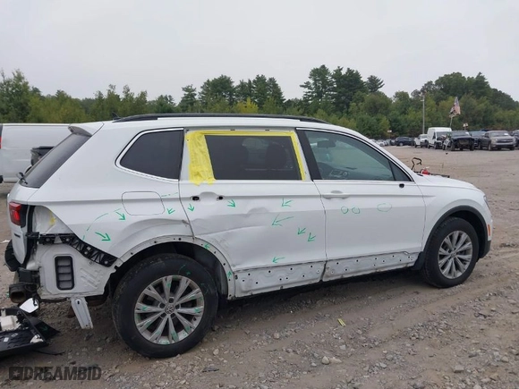 2019 Volkswagen Tiguan SE with VIN 3VV2B7AX5KM049686, listed as a IAAI auction lot 40280519 with 46,114 mi miles. Bid and sale history available at carsss.com. Image 14.