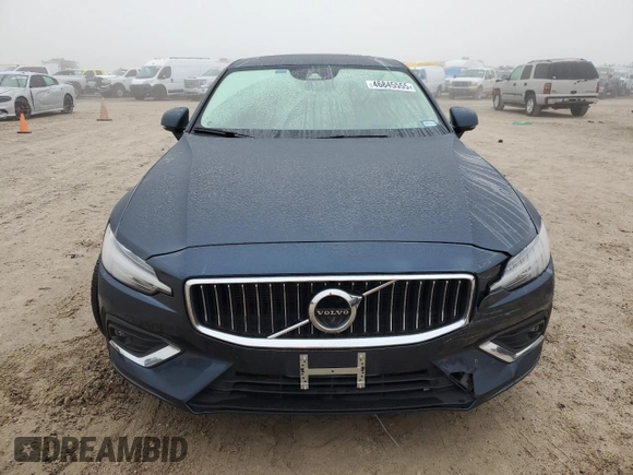 2022 Volvo S60 Plus Dark Theme with VIN 7JRL12TL4NG175850, listed as a Copart auction lot 46845555 with 36,625 mi miles and Salvage Title. Bid and sale history available at carsss.com. Image 5.