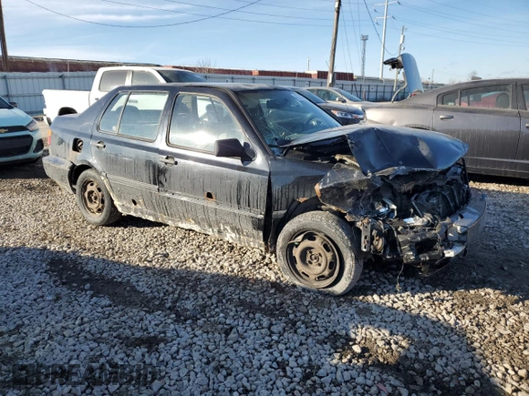 1998 Volkswagen Jetta TDI z VIN 3VWRF81H1WM119610, wystawiony jako Copart lot #42724295 z przebiegiem 8 361 mil mil oraz Szkoda całkowita • Salvage title. Historia ofert i sprzedaży dostępna na DreamBid. Obrazek 4.