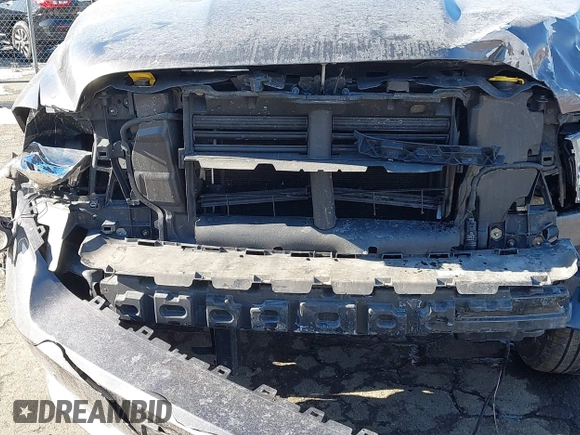 2018 Ram 1500 Tradesman with VIN 1C6RR7FT2JS163365, listed as a IAAI auction lot 41451862 with 121,548 mi miles and . Bid and sale history available at DreamBid. Image 19.
