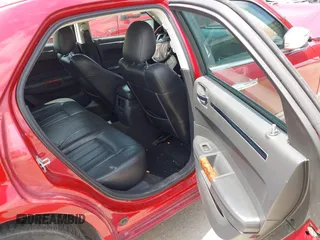 2008 Chrysler 300 C Hemi with VIN 2C3LA63H38H193822, listed as a IAAI auction lot 42043405 with 108,945 mi miles. Bid and sale history available at carsss.com. Image 8.