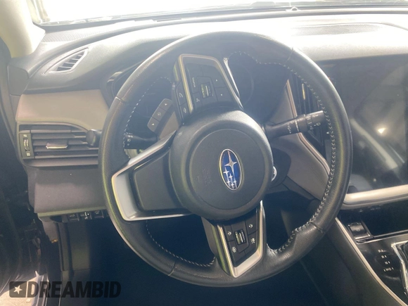 2022 Subaru Outback Premium z VIN 4S4BTADC4N3267394, wystawiony jako IAAI lot #42784086 z przebiegiem 74 740 mil mil oraz . Historia ofert i sprzedaży dostępna na DreamBid. Obrazek 4.