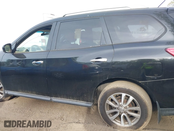 2015 Nissan Pathfinder S with VIN 5N1AR2MN2FC721337, listed as a IAAI auction lot 42120678 with 242,287 mi miles. Bid and sale history available at carsss.com. Image 14.