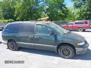 1996 Dodge Caravan SE z VIN 1B4GP44R3TB341618, wystawiony jako IAAI lot #42345759 z przebiegiem 175 722 mil mil oraz . Historia ofert i sprzedaży dostępna na DreamBid. Obrazek 6.