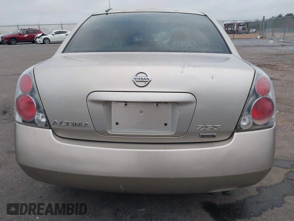 2006 Nissan Altima 2.5 S with VIN 1N4AL11D16N337071, listed as a IAAI auction lot 41444090 with 141,128 mi miles. Bid and sale history available at carsss.com. Image 16.