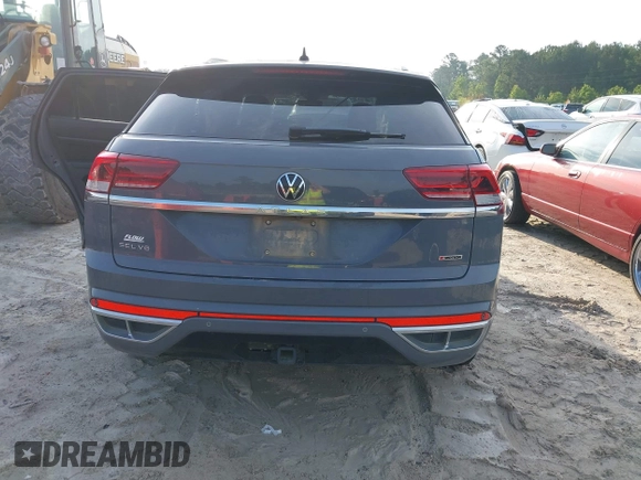2020 Volkswagen Atlas SEL R-Line with VIN 1V2RE2CA6LC217059, listed as a IAAI auction lot 42440414 with 100,826 mi miles and . Bid and sale history available at DreamBid. Image 17.