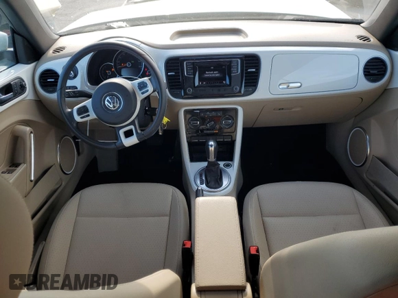 2019 Volkswagen Beetle S with VIN 3VW5DAATXKM505842, listed as a Copart auction lot 52631595 with 35,839 mi miles and Salvage title. Bid and sale history available at DreamBid. Image 8.