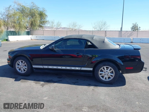 2008 Ford Mustang Deluxe with VIN 1ZVHT84N685144789, listed as a IAAI auction lot 41659256 with 176,332 mi miles and . Bid and sale history available at carsss.com. Image 13.