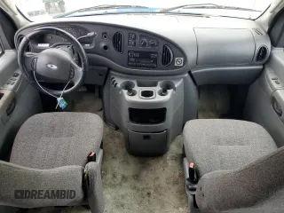 2003 Ford Econoline Cargo with VIN 1FDNS24L63HB98083, listed as a Copart auction lot 65953715 with 121,326 mi miles and Salvage title. Bid and sale history available at DreamBid. Image 8.