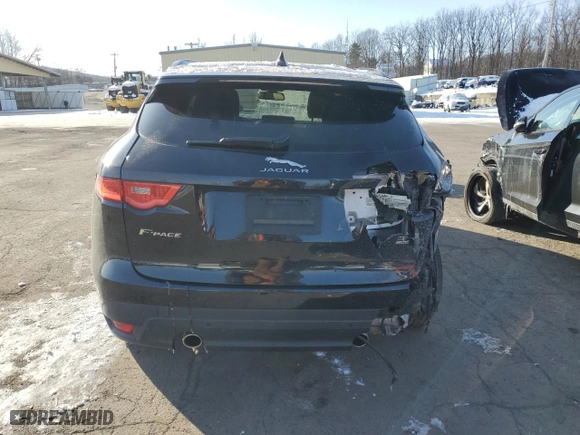 2018 Jaguar F-PACE 30t Premium with VIN SADCJ2GX8JA291369, listed as a Copart auction lot 89354235 with 31,789 mi miles and Salvage Title. Bid and sale history available at carsss.com. Image 6.