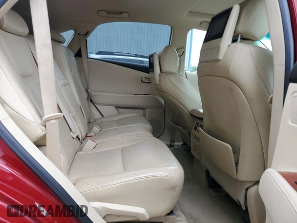 2010 Lexus RX 350 z VIN 2T2BK1BA2AC010112, wystawiony jako Copart lot #57360235 z przebiegiem 196 634 mil mil oraz Szkoda całkowita • Salvage title. Historia ofert i sprzedaży dostępna na DreamBid. Obrazek 11.