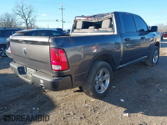 2015 Ram 1500 Express z VIN 1C6RR6KT6FS754869, wystawiony jako IAAI lot #41240025 z przebiegiem 203 775 mil mil oraz . Historia ofert i sprzedaży dostępna na DreamBid. Obrazek 4.
