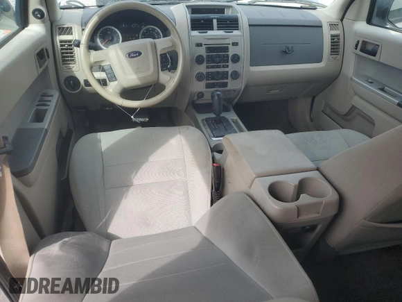 2010 Ford Escape XLT с VIN 1FMCU9D73AKC90488, выставлен на аукционе Copart как лот 49720915 с пробегом 202 707 миль миль и Чистый • Clean title. История ставок и продаж доступна на DreamBid. Изображение 8.