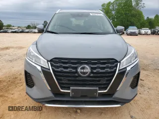2022 Nissan Kicks SV z VIN 3N1CP5CV4NL502715, wystawiony jako Copart lot #53373175 z przebiegiem 59 785 mil mil oraz Szkoda całkowita • Salvage title. Historia ofert i sprzedaży dostępna na DreamBid. Obrazek 5.