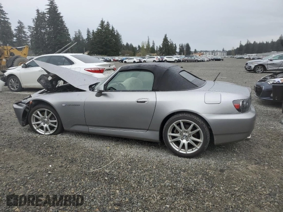 2005 Honda S2000 z VIN JHMAP21415S003979, wystawiony jako Copart lot #52466855 z przebiegiem 69 358 mil mil oraz Szkoda całkowita • Salvage title. Historia ofert i sprzedaży dostępna na DreamBid. Obrazek 2.