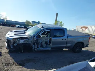 2025 Chevrolet Silverado 1500 LT Trail Boss with VIN 3GCUKFED7SG169683, listed as a IAAI auction lot 42070492 with 3,800 mi miles and . Bid and sale history available at DreamBid. Image 15.