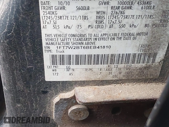 2011 Ford F-250 XL with VIN 1FT7W2BT6BEB41810, listed as a IAAI auction lot 38141033 with Not provided miles and . Bid and sale history available at DreamBid. Image 17.