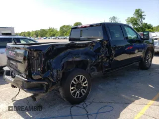 2023 GMC Sierra 3500HD AT4 z VIN 1GT49VEY7PF240124, wystawiony jako Copart lot #53518674 z przebiegiem 48 264 mil mil oraz Szkody całkowita. Historia ofert i sprzedaży dostępna na DreamBid. Obrazek 3.