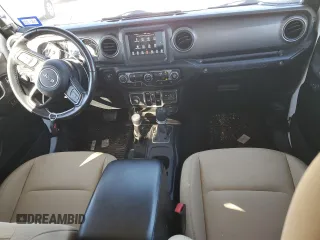 2022 Jeep Wrangler Unlimited High Tide with VIN 1C4HJXDG2NW102145, listed as a Copart auction lot 41407225 with 43,921 mi miles and Salvage Title. Bid and sale history available at DreamBid. Image 8.