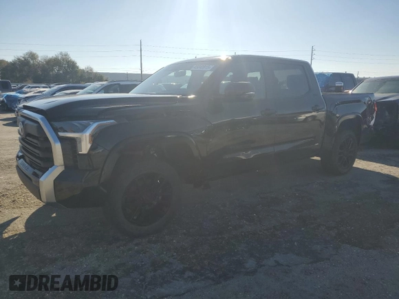 2022 Toyota Tundra 2WD SR5 with VIN 5TFLA5AB0NX014597, listed as a Copart auction lot 45840915 with 76,288 mi miles and Clean Title. Bid and sale history available at carsss.com. Image 1.
