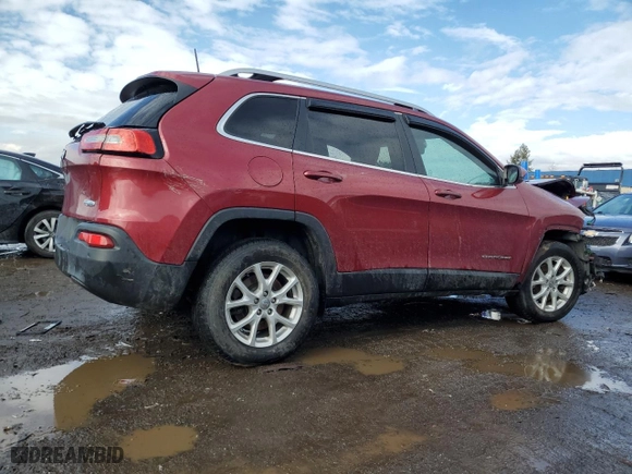 2017 Jeep Cherokee Latitude with VIN 1C4PJMCB1HW563437, listed as a Copart auction lot 47282535 with 84,429 mi miles and Clean Title. Bid and sale history available at carsss.com. Image 3.