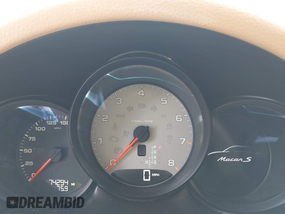 2015 Porsche Macan S with VIN WP1AB2A50FLB60518, listed as a IAAI auction lot 41797095 with 74,294 mi miles. Bid and sale history available at carsss.com. Image 7.