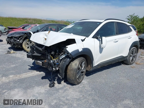 2021 Hyundai Kona Limited with VIN KM8K33A59MU731645, listed as a IAAI auction lot 41610100 with 33,572 mi miles. Bid and sale history available at carsss.com. Image 2.