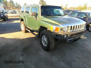 2006 Hummer H3 with VIN 5GTDN136768185420, listed as a IAAI auction lot 41816523 with 153,100 mi miles and . Bid and sale history available at DreamBid. Image 1.