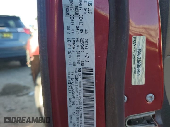 2016 Jeep Compass Latitude with VIN 1C4NJCEB2GD749061, listed as a Copart auction lot 83071564 with 127,616 mi miles and Salvage Title. Bid and sale history available at carsss.com. Image 13.