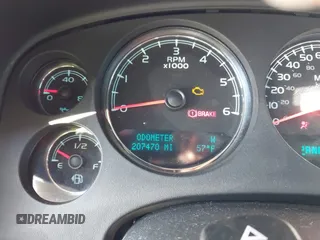 2012 GMC Yukon Denali with VIN 1GKS1EEF0CR256515, listed as a IAAI auction lot 41079993 with 207,470 mi miles. Bid and sale history available at carsss.com. Image 7.