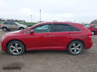 2009 Toyota Venza with VIN 4T3BK11A09U007846, listed as a IAAI auction lot 42000424 with 233,921 mi miles. Bid and sale history available at carsss.com. Image 14.