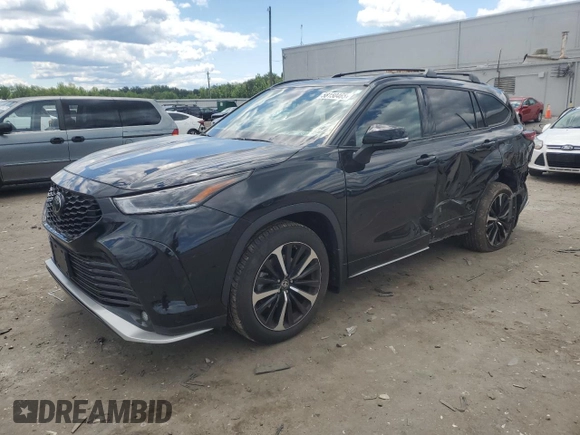 2022 Toyota Highlander XSE with VIN 5TDJZRBH5NS165192, listed as a Copart auction lot 58150465 with 47,138 mi miles and Salvage title. Bid and sale history available at DreamBid. Image 1.