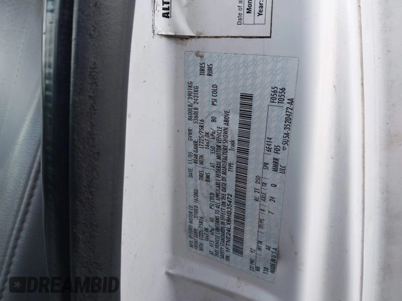 2006 Ford Econoline Cargo z VIN 1FTNE24LX6HB35472, wystawiony jako IAAI lot #41707889 z przebiegiem 259 379 mil mil oraz . Historia ofert i sprzedaży dostępna na DreamBid. Obrazek 8.