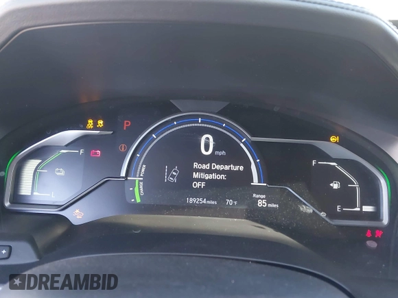 2018 Honda Clarity Plug-In Hybrid Touring with VIN JHMZC5F31JC021404, listed as a IAAI auction lot 41861106 with 189,254 mi miles. Bid and sale history available at carsss.com. Image 7.