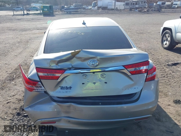 2015 Toyota Avalon Limited with VIN 4T1BK1EB2FU167671, listed as a IAAI auction lot 41710375 with 77,126 mi miles and . Bid and sale history available at DreamBid. Image 16.