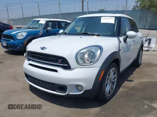 2016 MINI Countryman S with VIN WMWZC3C51GWT10248, listed as a IAAI auction lot 42359191 with 77,157 mi miles and . Bid and sale history available at DreamBid. Image 17.