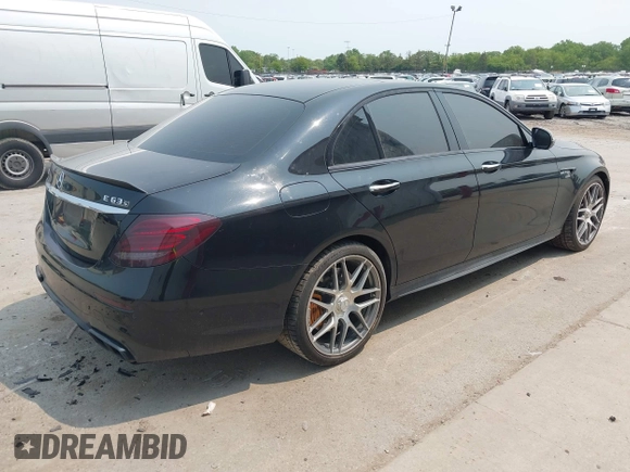 2019 Mercedes-Benz E 63 S AMG with VIN WDDZF8KB0KA534959, listed as a IAAI auction lot 42401507 with 61,356 mi miles and . Bid and sale history available at DreamBid. Image 4.