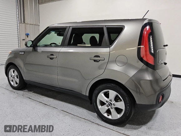 2019 Kia Soul with VIN KNDJN2A21K7690384, listed as a Copart auction lot 52877495 with 103,272 mi miles and Clean Title. Bid and sale history available at DreamBid. Image 2.