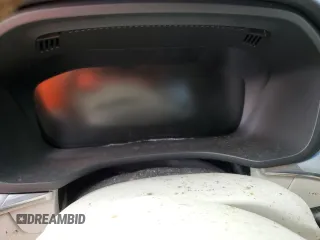 2020 Volvo XC60 Momentum z VIN YV4102DKXL1411297, wystawiony jako Copart lot #74374534 z przebiegiem Nie podano mil oraz Nie do naprawy • Non repairable. Historia ofert i sprzedaży dostępna na DreamBid. Obrazek 9.