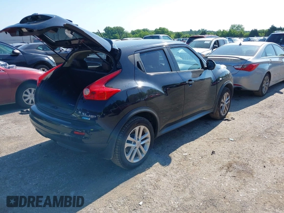 2012 Nissan Juke SL z VIN JN8AF5MV5CT113004, wystawiony jako IAAI lot #42190770 z przebiegiem 117 009 mil mil oraz . Historia ofert i sprzedaży dostępna na DreamBid. Obrazek 4.