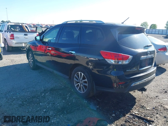 2015 Nissan Pathfinder Platinum with VIN 5N1AR2MN3FC668373, listed as a IAAI auction lot 42175275 with 169,913 mi miles and . Bid and sale history available at DreamBid. Image 3.