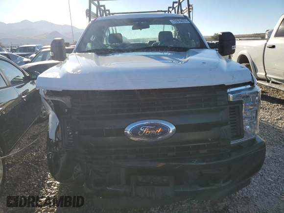 2019 Ford Super Duty F-250 SRW XL with VIN 1FTBF2A65KED13315, listed as a Copart auction lot 72810674 with 58,145 mi miles and Salvage Title. Bid and sale history available at carsss.com. Image 5.