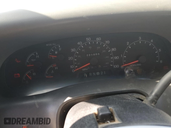 2000 Ford F-250 XL с VIN 3FTNX20L7YMA40480, выставлен на аукционе Copart как лот 88603325 с пробегом 221 869 миль миль и Чистый • Clean title. История ставок и продаж доступна на DreamBid. Изображение 9.