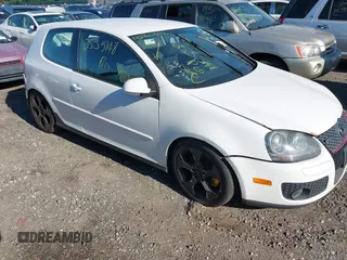 2009 Volkswagen GTI z VIN WVWED71KX9W021502, wystawiony jako IAAI lot #42305074 z przebiegiem Nie podano mil oraz . Historia ofert i sprzedaży dostępna na DreamBid. Obrazek 1.