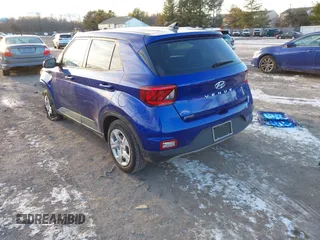2020 Hyundai Venue SE with VIN KMHRB8A30LU015163, listed as a IAAI auction lot 41293346 with 68,829 mi miles and . Bid and sale history available at DreamBid. Image 3.