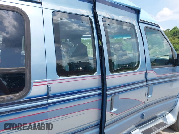 1994 Ford Econoline Cargo with VIN 1FDHS24HXRHB91364, listed as a IAAI auction lot 42482721 with 88,658 mi miles and . Bid and sale history available at DreamBid. Image 6.
