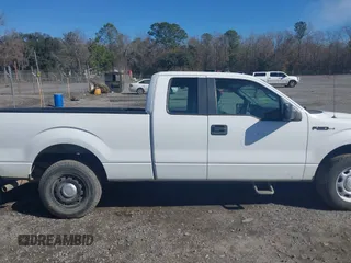 2014 Ford F-150 XL with VIN 1FTFX1CF5EKG23962, listed as a IAAI auction lot 41453430 with 184,837 mi miles. Bid and sale history available at carsss.com. Image 13.
