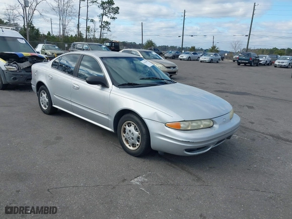 2004 Oldsmobile Alero GX with VIN 1G3NK52F34C106235, listed as a IAAI auction lot 41546490 with 176,045 mi miles. Bid and sale history available at carsss.com. Image 1.